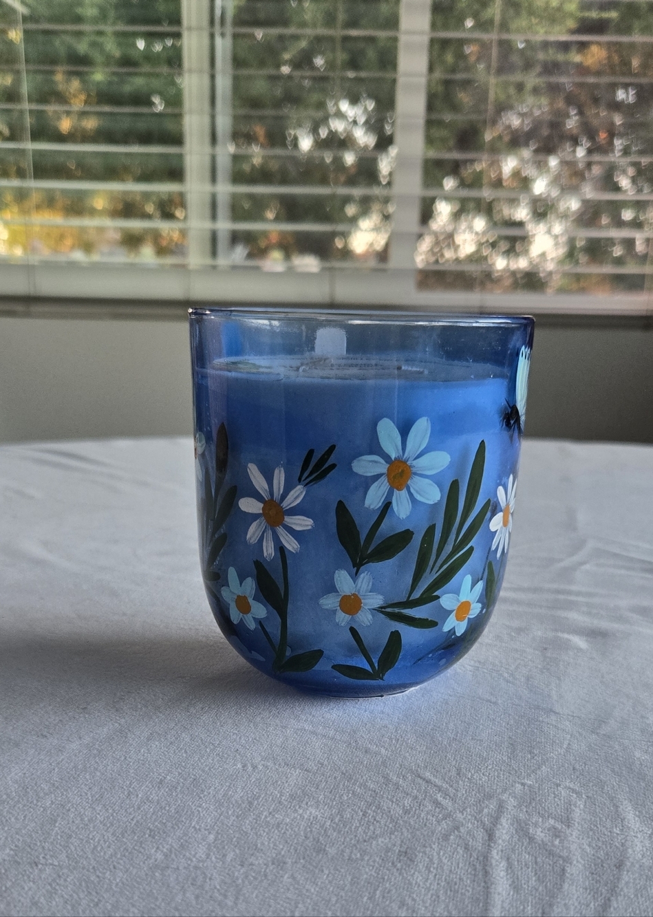 Blue Daisy The Soy Candle